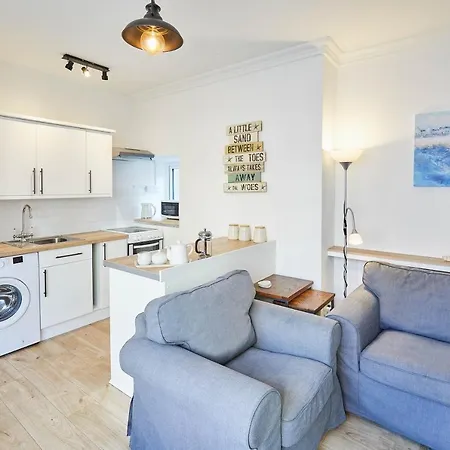 Host & - Nellie's Loft